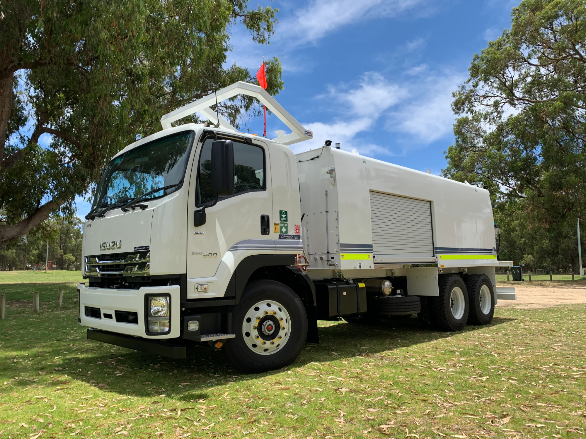 Isuzu FVZ Service Truck