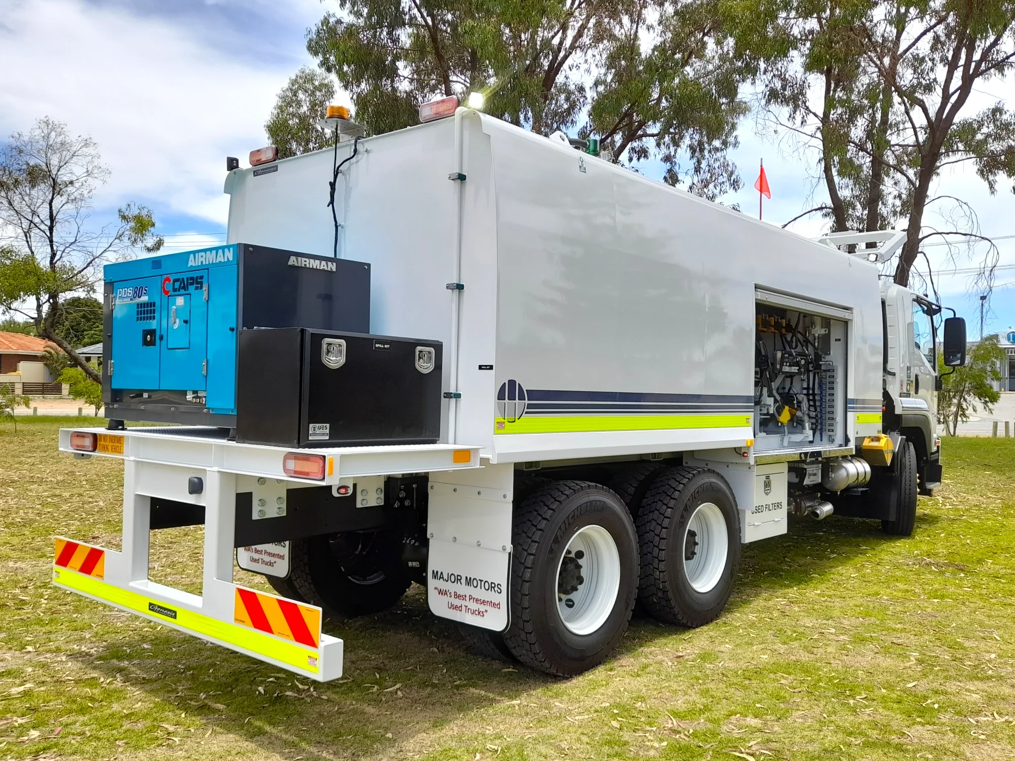 Isuzu FVZ Service Truck